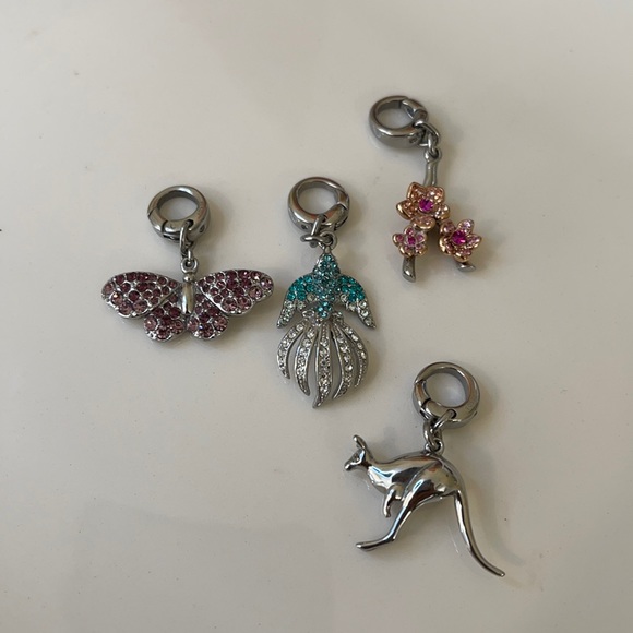 Fossil Flora Pendants - Picture 2 of 5